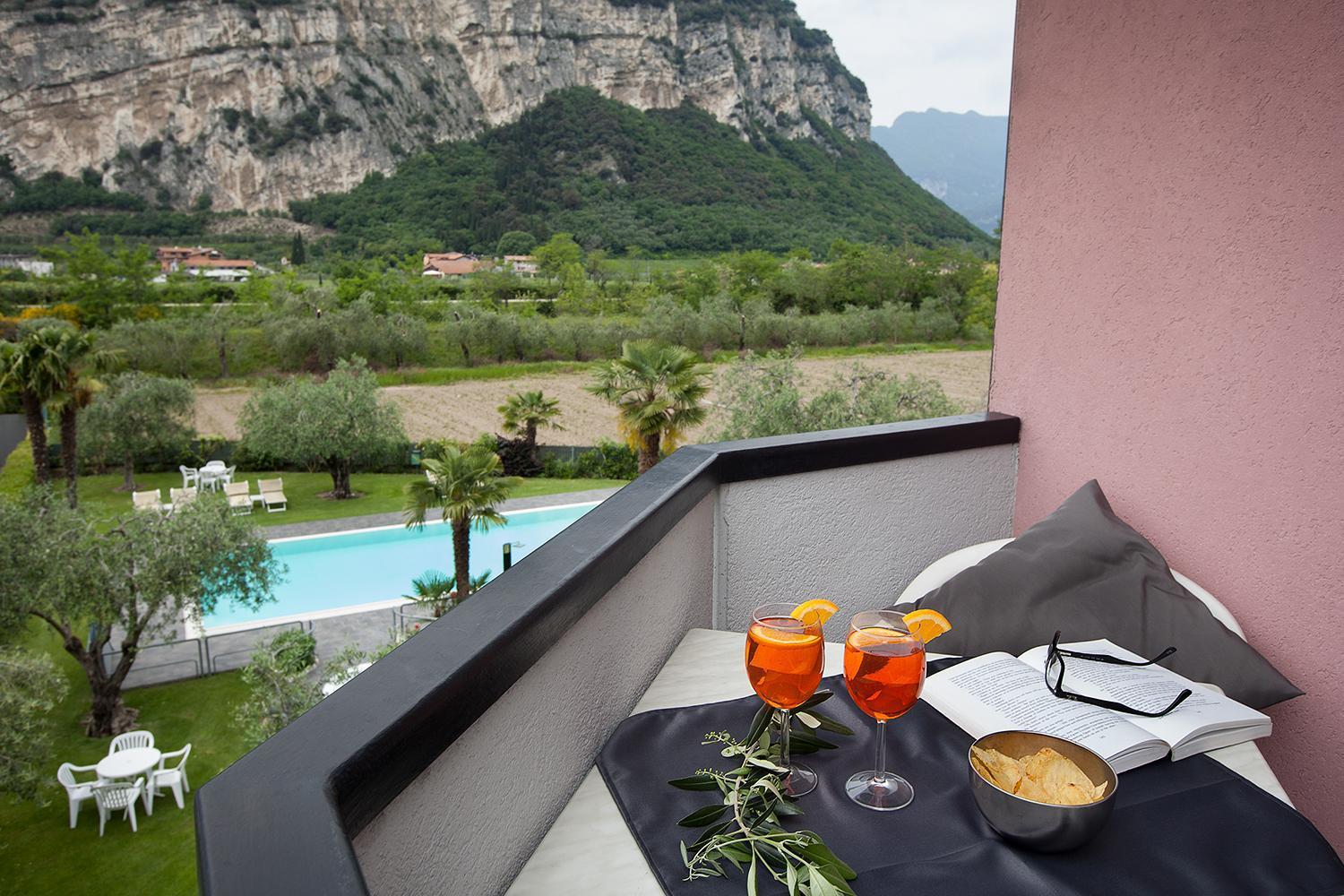Park Hotel Eden Torbole Sul Garda Exterior photo