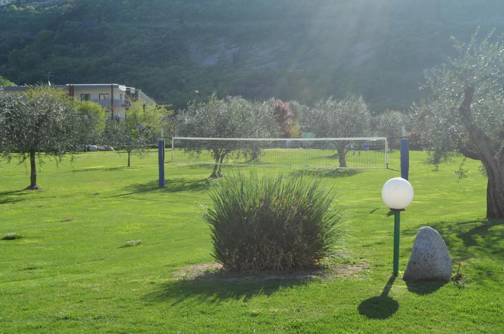 Park Hotel Eden Torbole Sul Garda Exterior photo