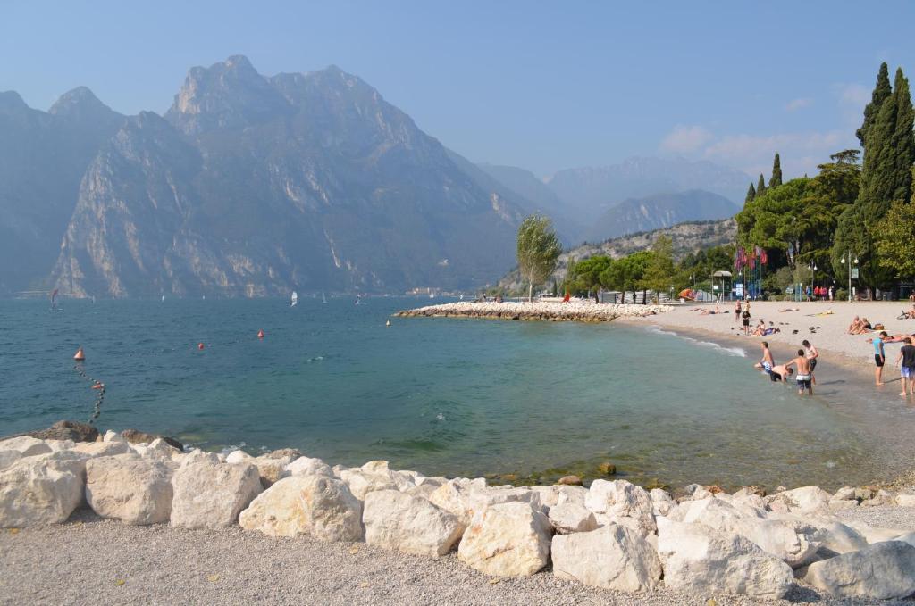 Park Hotel Eden Torbole Sul Garda Exterior photo